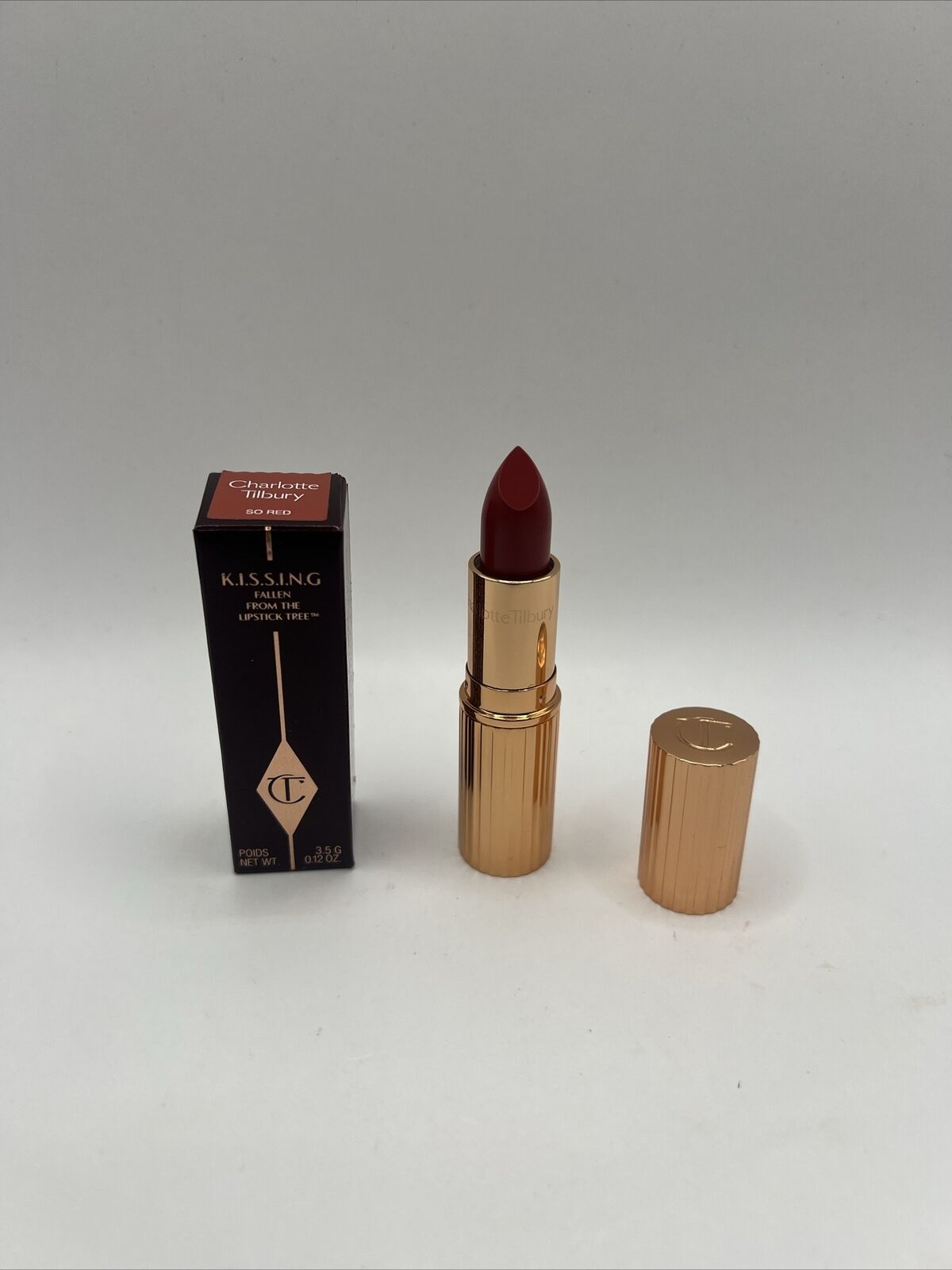 Charlotte Tilbury Kissing Fallen From The Lipstick Tree Lipstick So Red