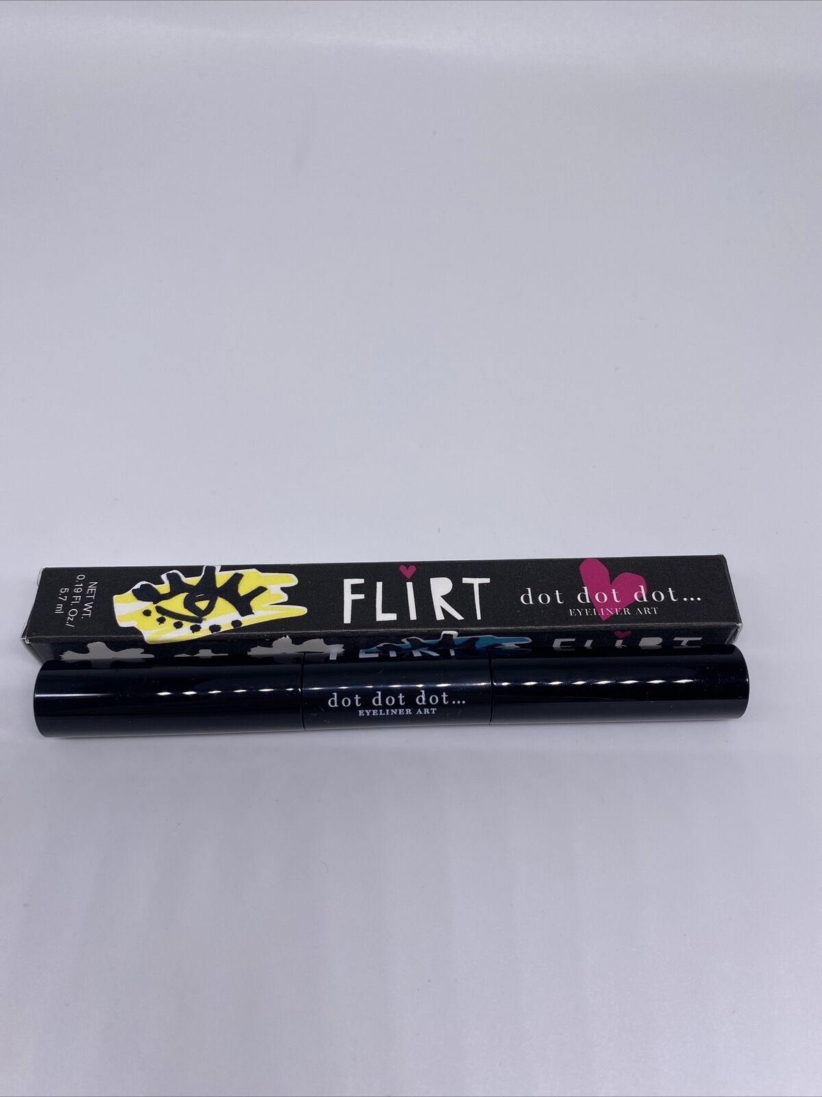 Flirt dot dot dot... Eyeliner Art Liquid Coco - NEW IN BOX