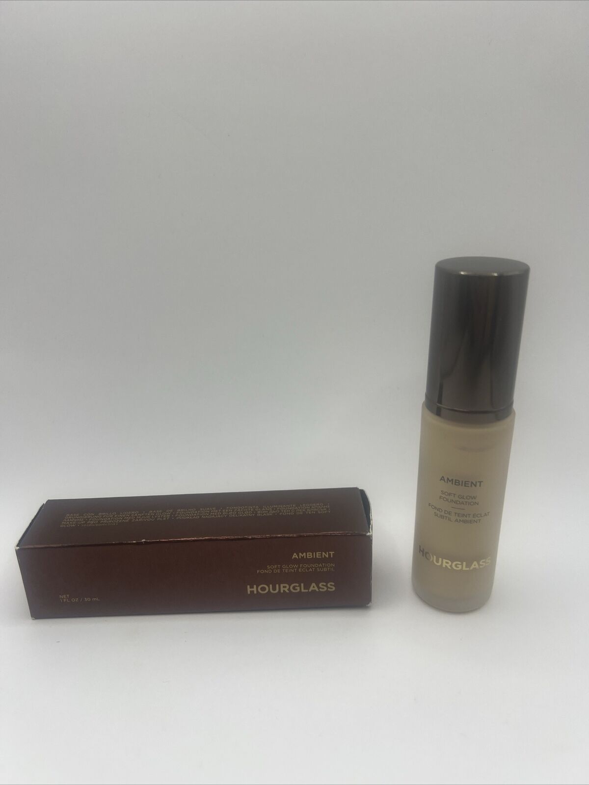 Hourglass Ambient Soft Glow Liquid Foundation 3 - 1 oz *New*