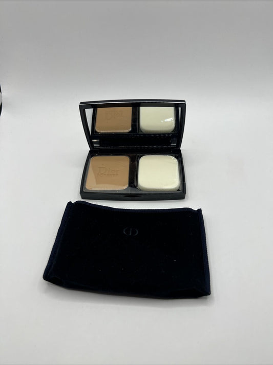 DIORSKIN FOREVER EXTREME CONTROL COMPACT FOUNDATION SHADE 040 0.31 OZ No Box