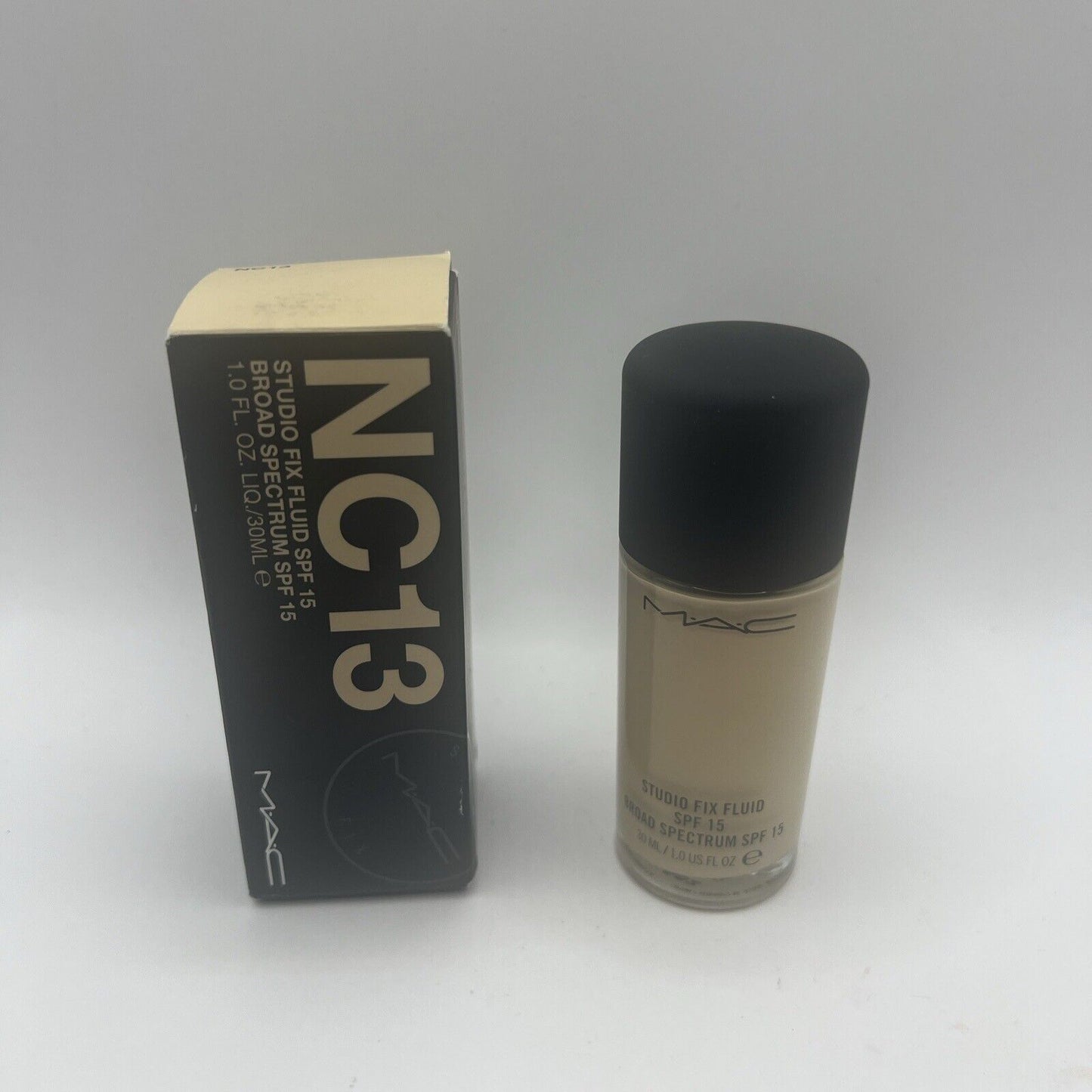 MAC Studio Fix Fluid Foundation Broad Spectrum SPF 15 - NC13 - 1.0 oz  Authentic