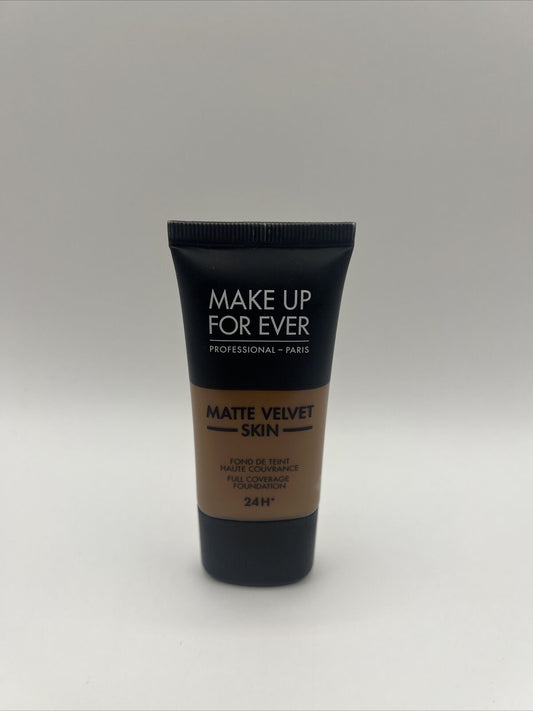 Make Up For Ever Matte Velvet Skin 24H Foundation Y523 30 ml, 1 fl oz