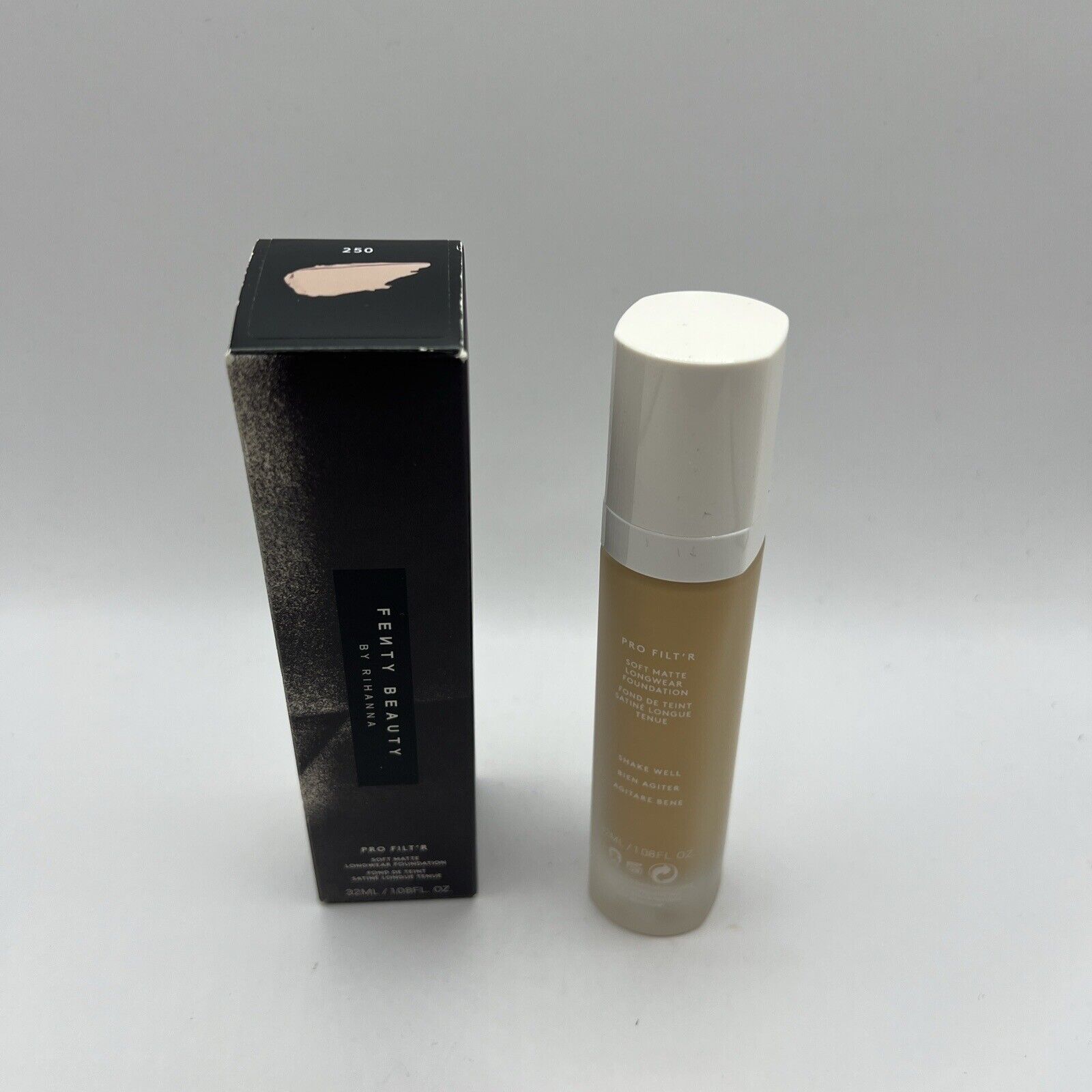 Fenty Beauty By Rihanna Pro Filt'R Soft Matte Longwear Foundation #250 1.08 Oz