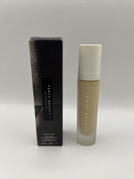  Fenty Beauty Pro Filt'r Soft Matte Longwear Foundation 130 1.08 oz 