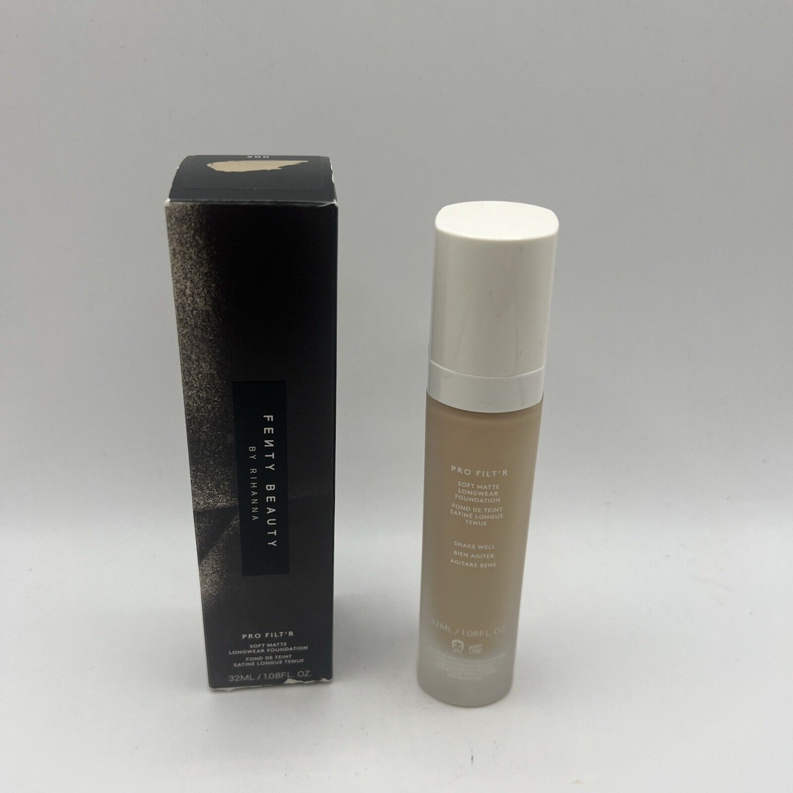 Fenty Beauty Pro Filt'r Soft Matte Longwear Foundation 200 1.08 oz