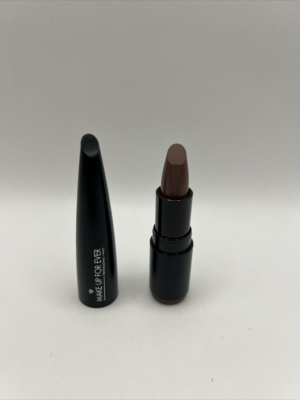 MAKEUP FOREVER ROUGE ARTIST VELVET NUDE #116 Powerful Greige *NWOB