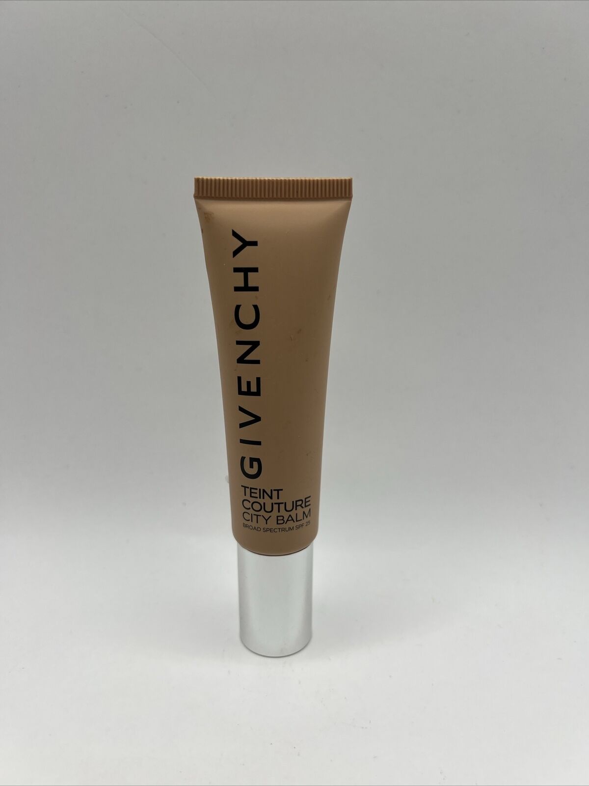 GIVENCHY Teint Couture City Balm Radiant Perfecting Skin Tint Spf 25 C302 1 oz