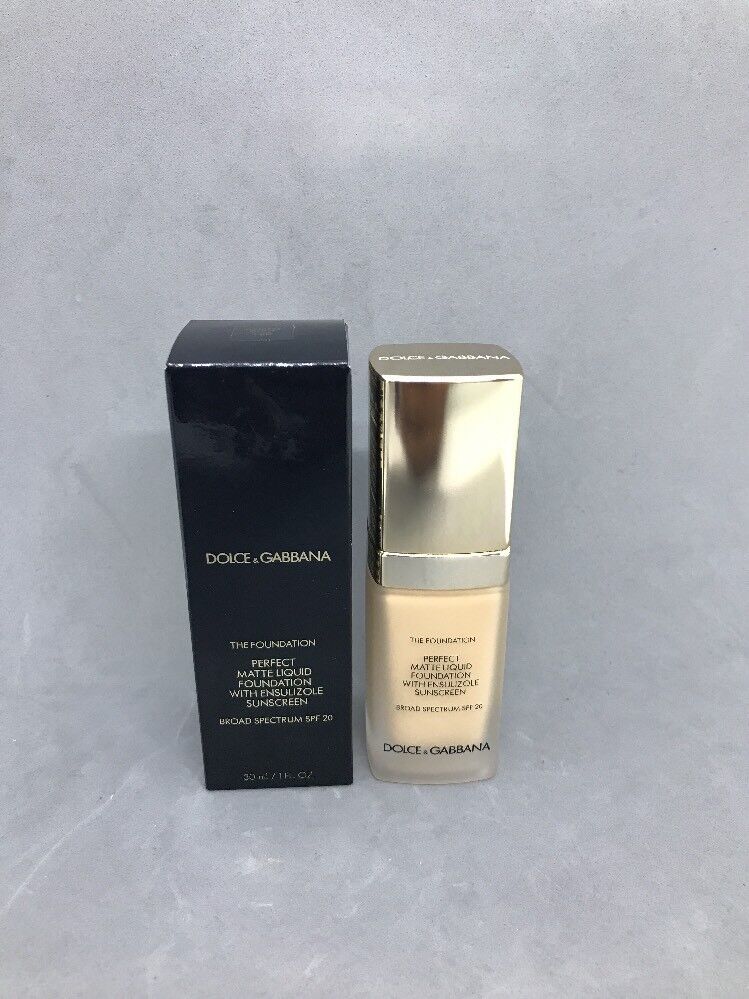 Dolce&Gabbana The foundation Perfect Matte Liquid Foundation NATURAL GLOW 100