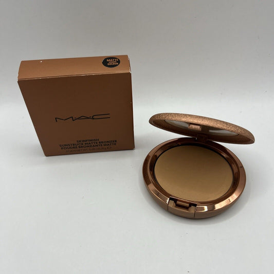 MAC ~ SKINFINISH SUNSTRUCK MATTE BRONZER ~ MATTE LIGHT GOLDEN ~ 0.28 OZ