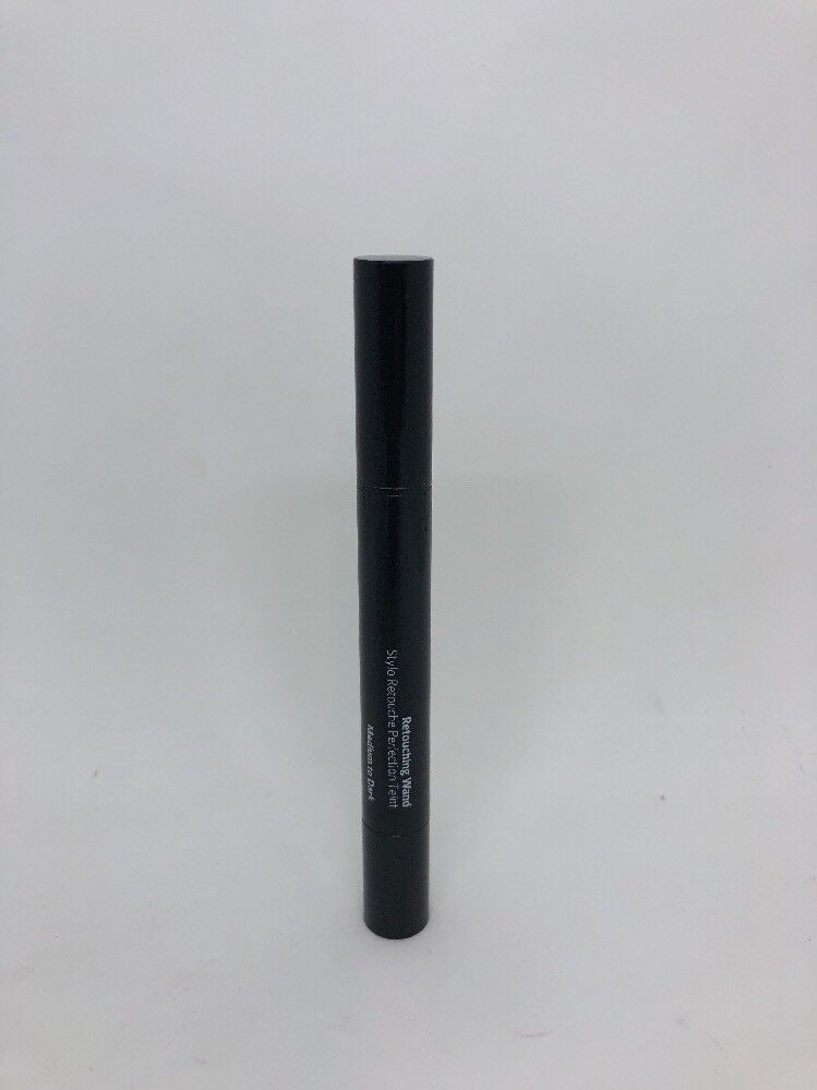  Bobbi Brown Retouching Wand - MEDIUM TO DARK - 0.10fl.oz.liq./3.1mL