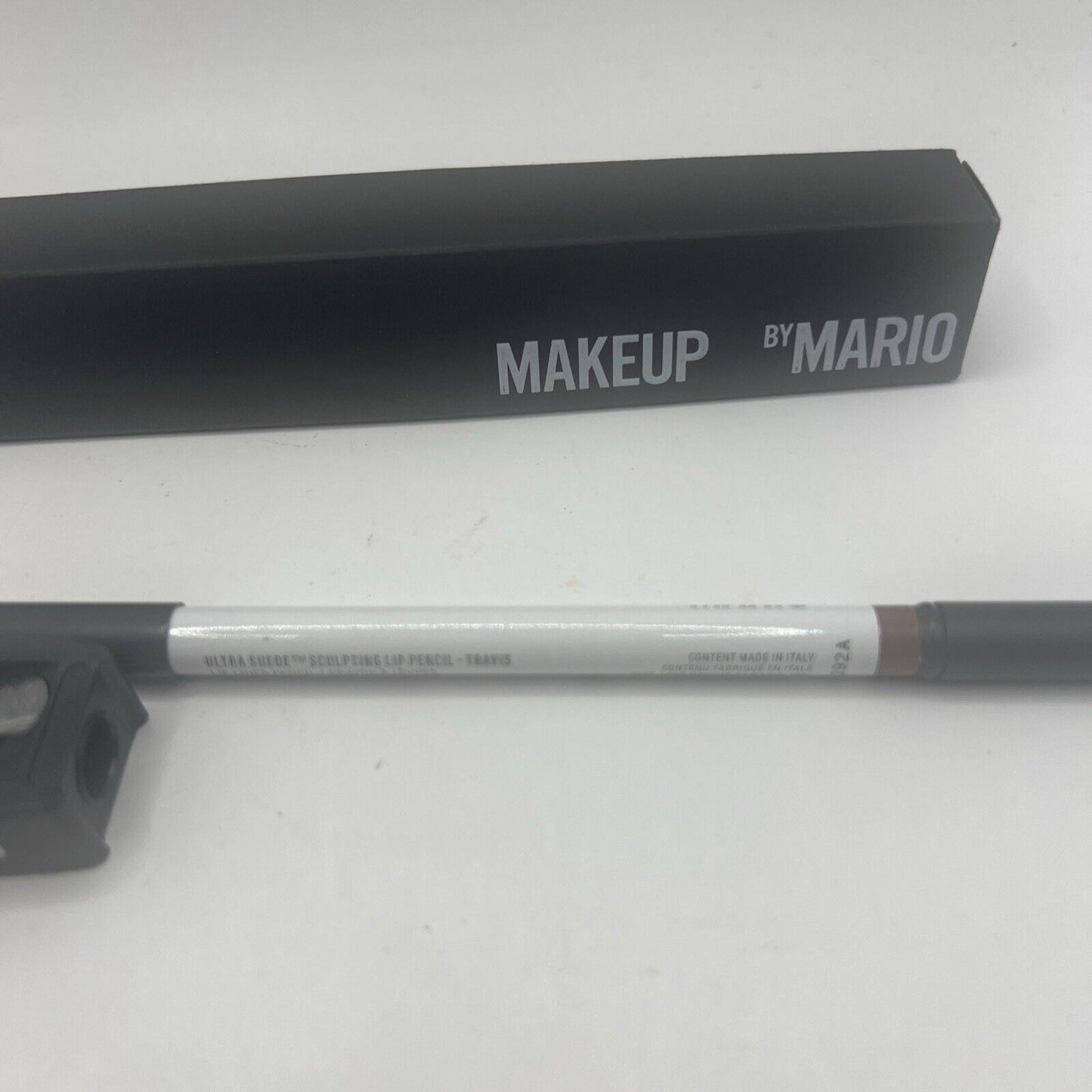 MAKEUP BY MARIO Ultra Suede Sculpting Lip Pencil -Travis- NEW IN BOX