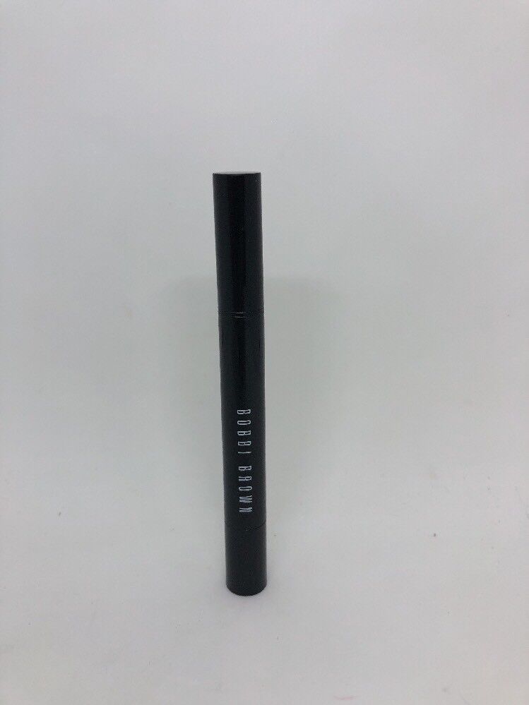  Bobbi Brown Retouching Wand - MEDIUM TO DARK - 0.10fl.oz.liq./3.1mL