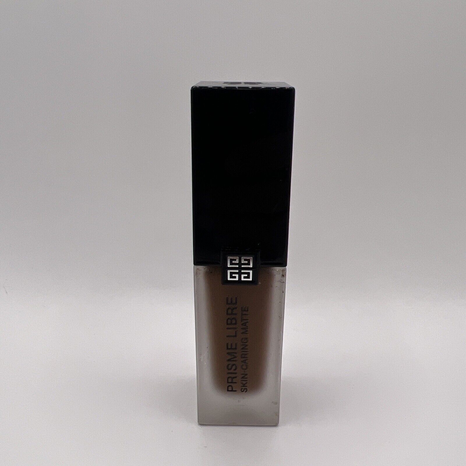 Givenchy Prisme Libre Skin-Caring Matte Foundation ~6-N480 ~ 1 oz /30 ml /NWOB