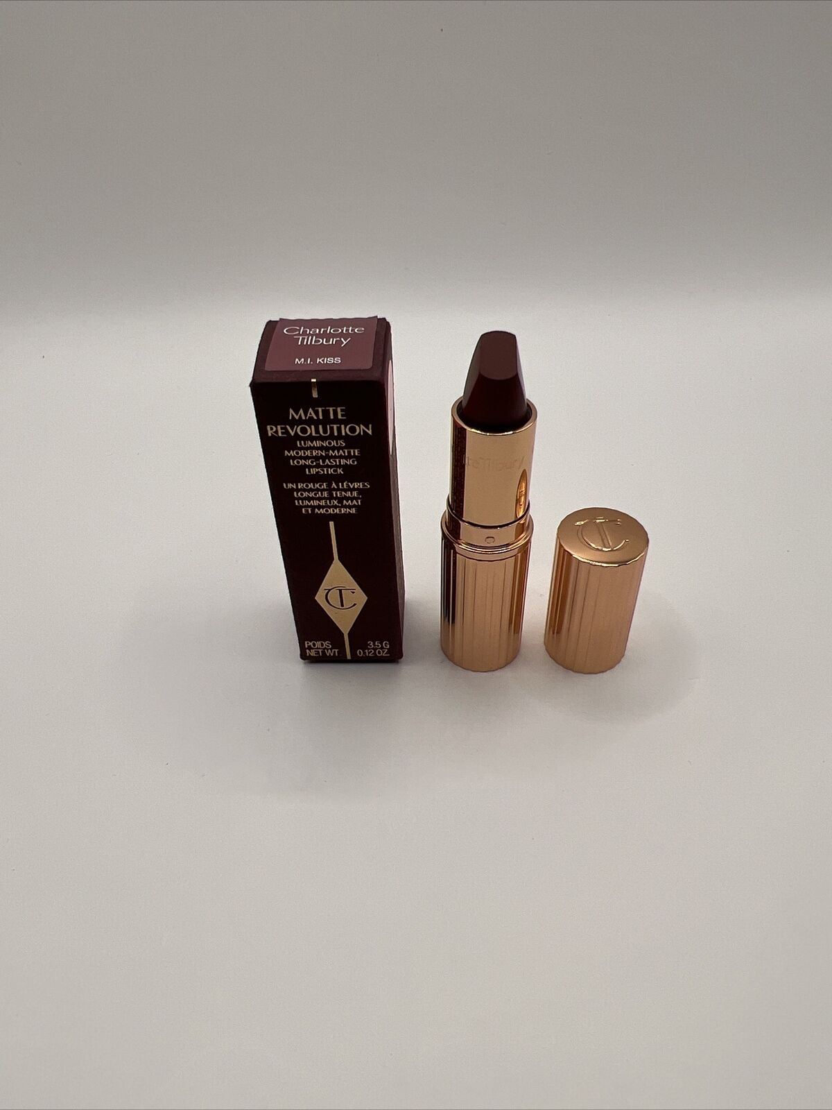 Charlotte Tilbury Matte Revolution Luminous Modern Matte Lipstick M.I. Kiss 0.12