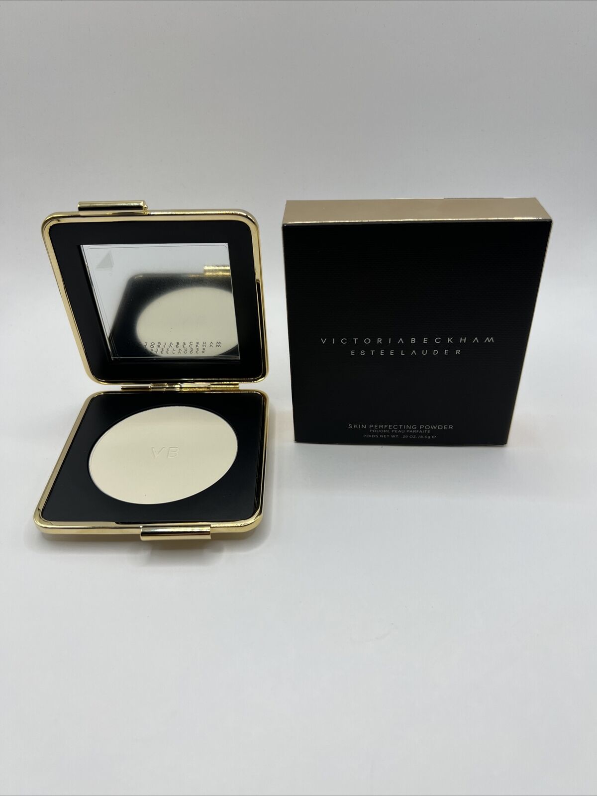 Victoria Beckham Estee Lauder Perfecting Pressed Powder 8.5 g Full Size Ltd Ed.