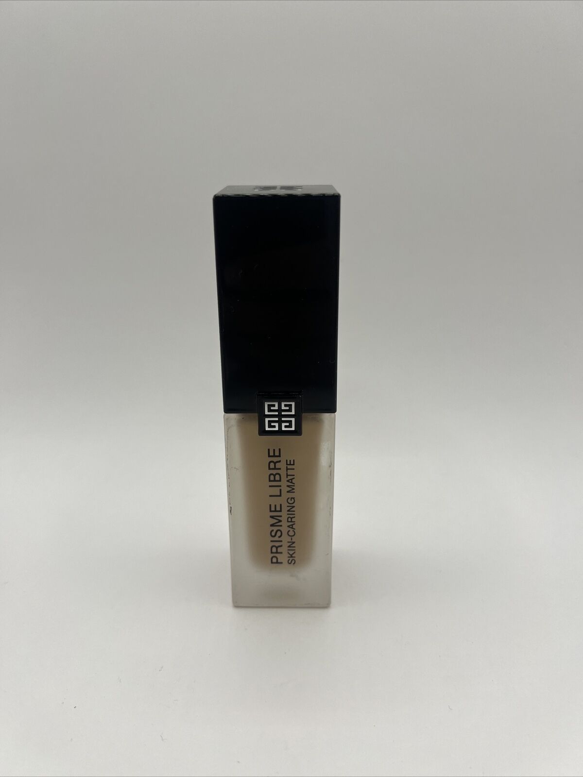 Givenchy Prisme Libre Skin-Caring Matte Foundation ~  3-W245 ~ 1 oz /30 ml