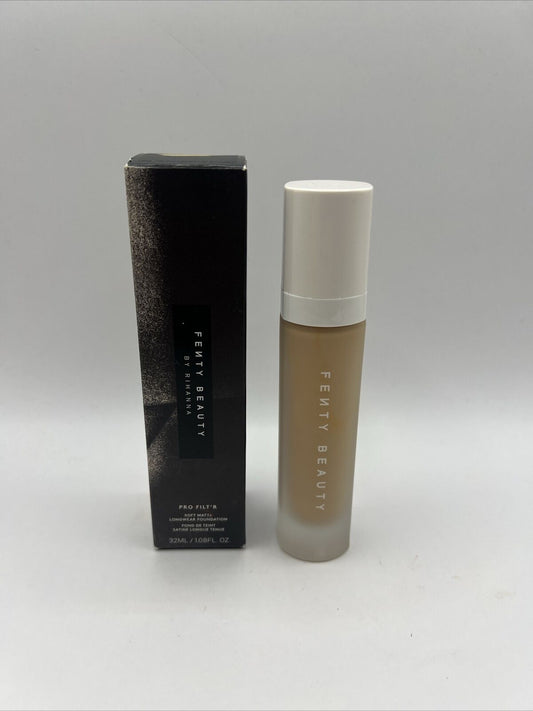 Fenty Beauty By Rihanna Pro Filt'R Soft Matte Longwear Foundation #260 1.08 Oz