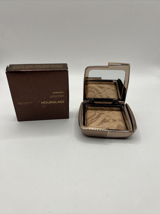 Hourglass Ambient Lighting Bronzer Luminous Bronze Light 0.39 Oz