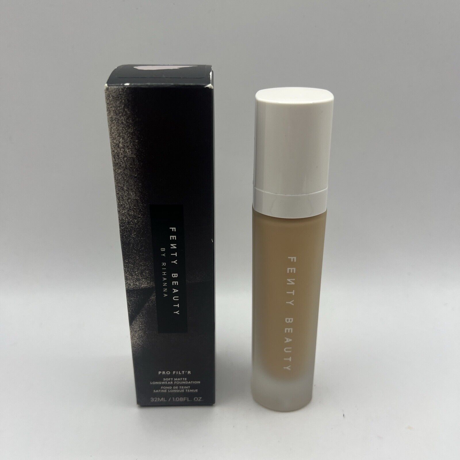 Fenty Beauty By Rihanna Pro Filt'R Soft Matte Longwear Foundation #220 1.08 Oz