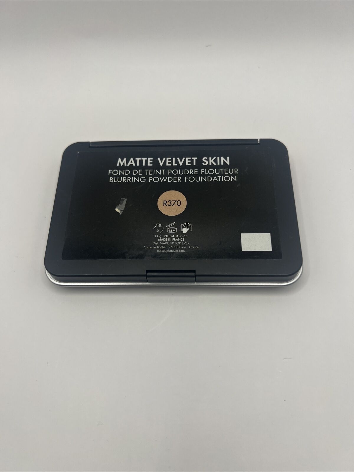 Make Up For Ever Matte Velvet Skin Blurring Powder Foundation -R370 Medium Beige