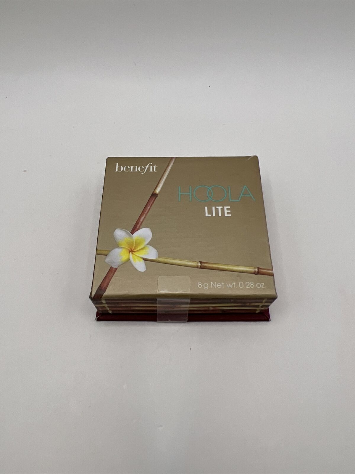 Benefit ~ Hoola Lite ~ Light Matte Bronzer ~ 0.28 oz ~ NIB