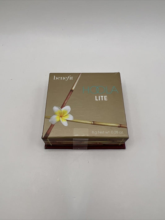 Benefit ~ Hoola Lite ~ Light Matte Bronzer ~ 0.28 oz ~ NIB