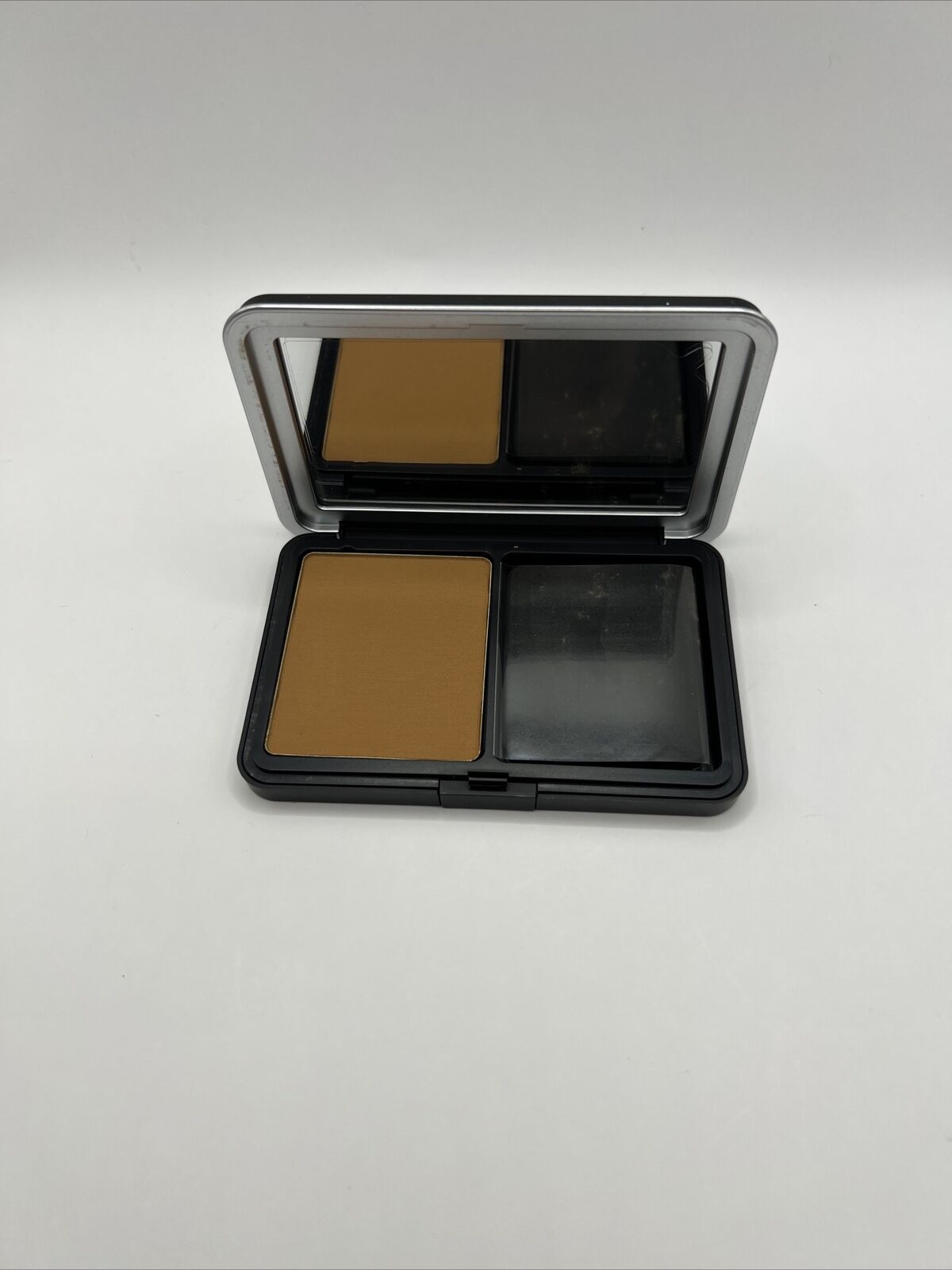 MAKE UP FOREVER Matte Velvet Skin Blurring Powder Foundation Y505~  .38 oz New