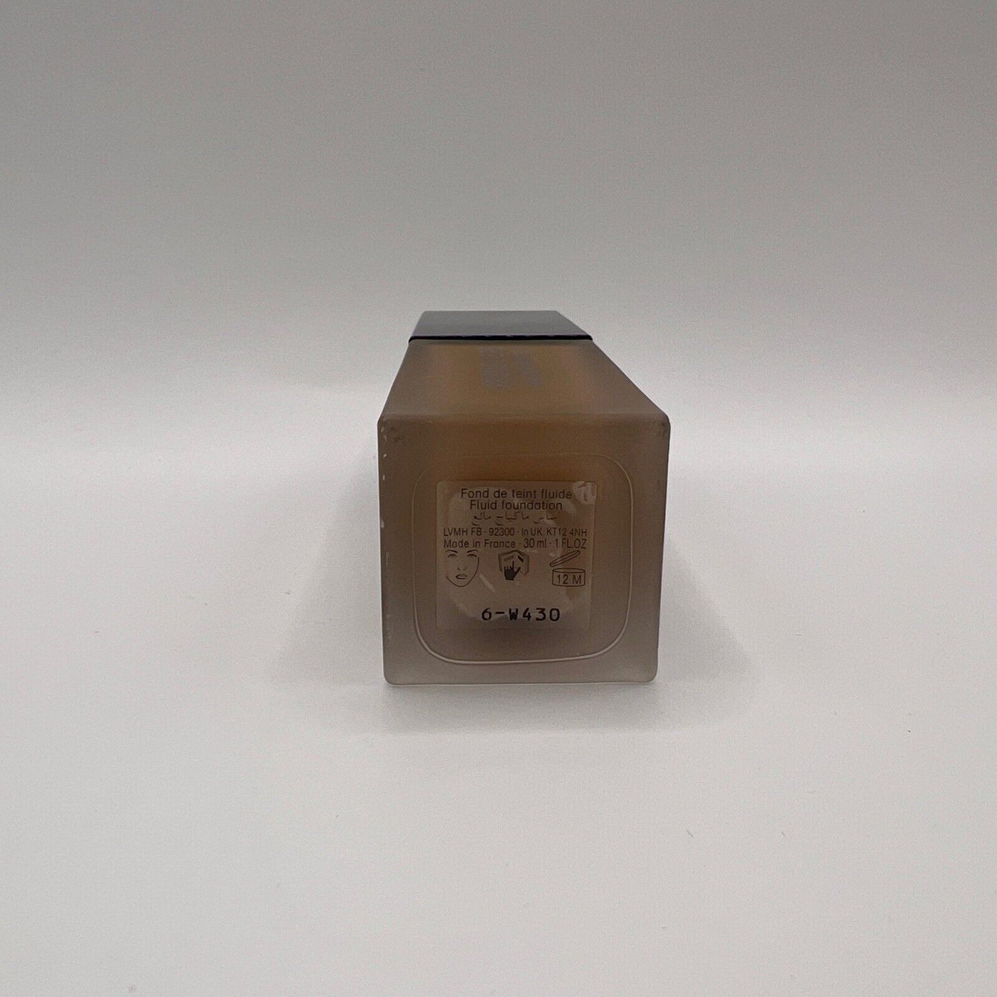 Givenchy Prisme Libre Skin-Caring Matte Foundation ~ 6-W430~ 1 oz /30 ml /NWOB