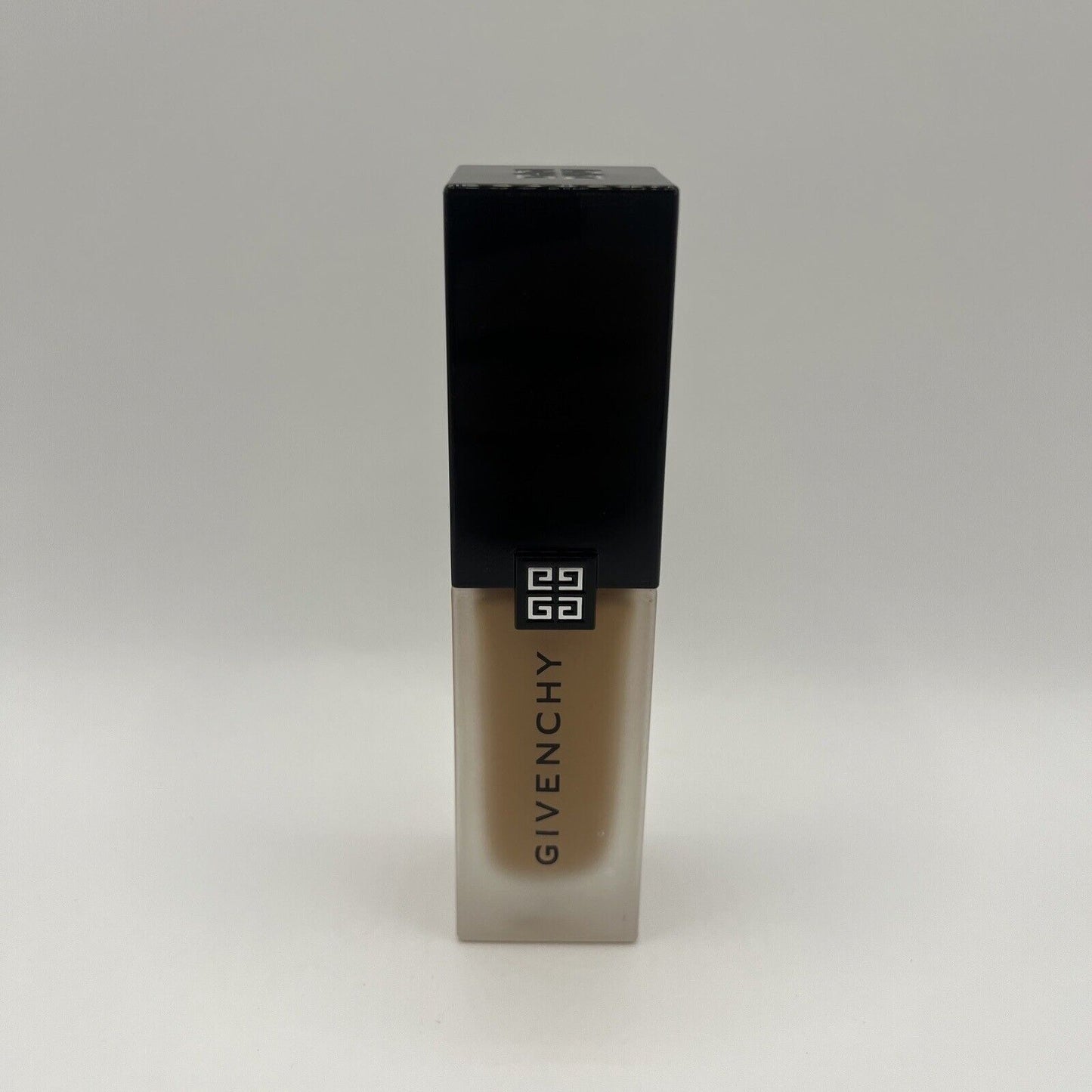 Givenchy Prisme Libre Skin-Caring Matte Foundation ~ 5-N345~ 1 oz /30 ml /NWOB