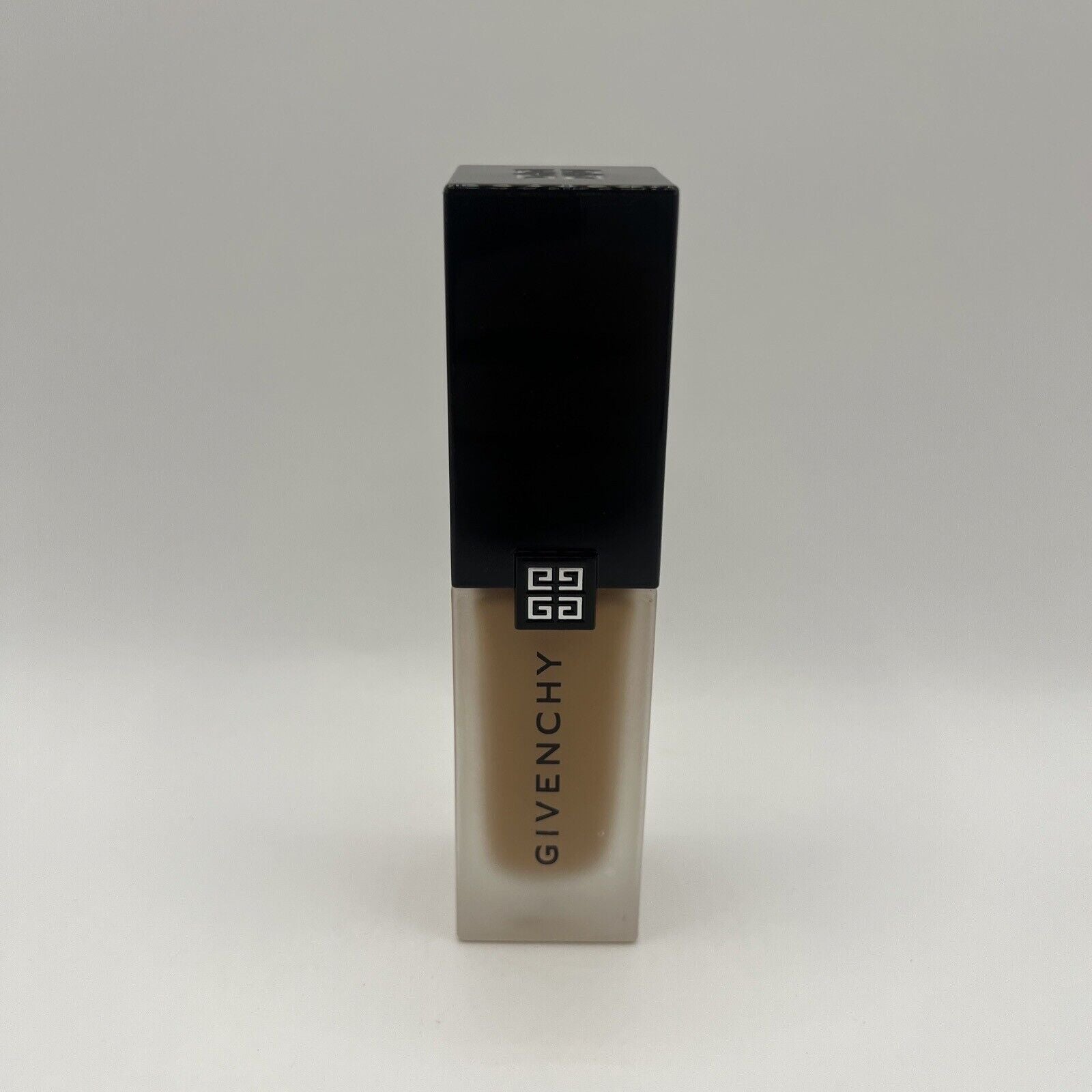 Givenchy Prisme Libre Skin-Caring Matte Foundation ~ 5-N345~ 1 oz /30 ml /NWOB