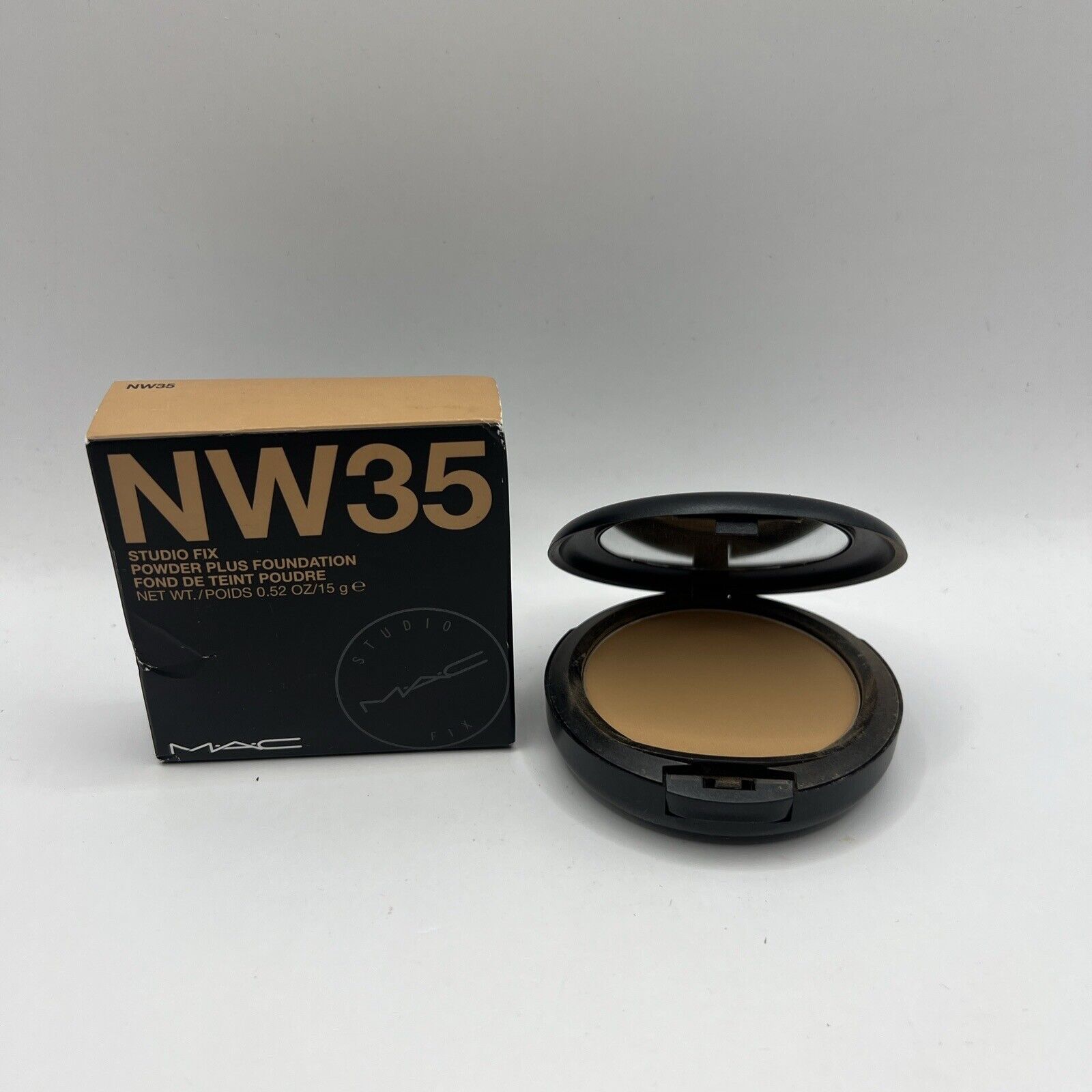 MAC STUDIO FIX POWDER Plus Foundation NW35 0.52 OZ.  New In Box