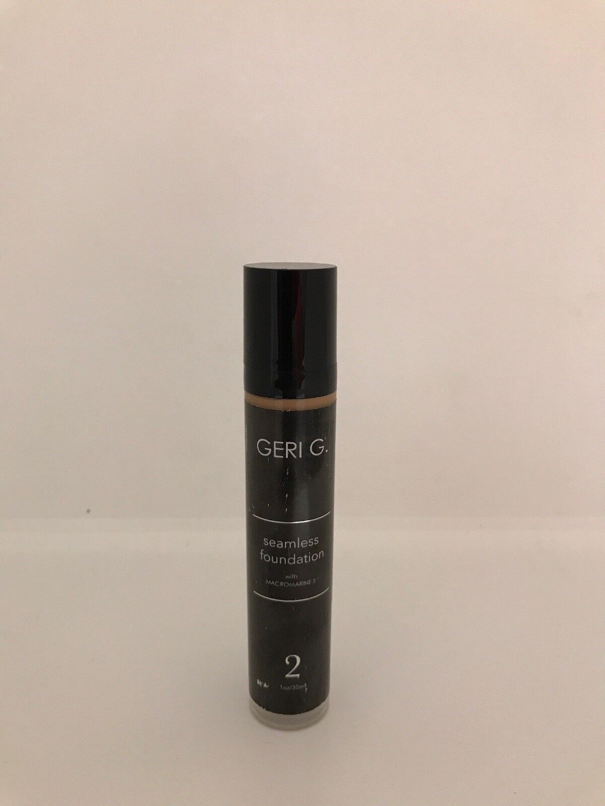 Geri G Seamless Foundation Shade 2 - 1 Oz 