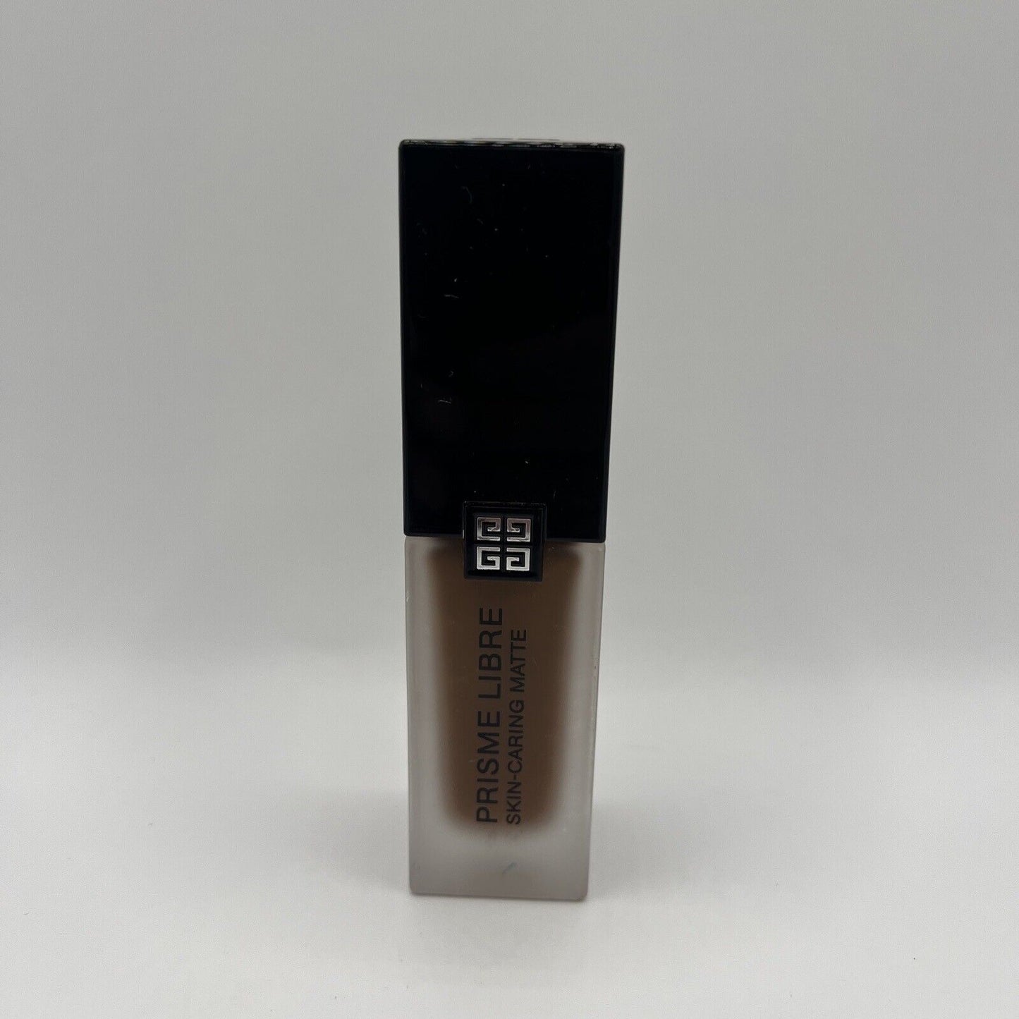 Givenchy Prisme Libre Skin-Caring Matte Foundation ~6-C485 ~ 1 oz /30 ml /NWOB