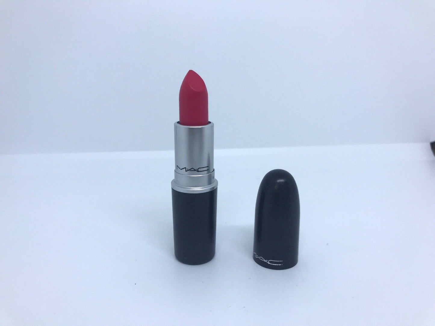 MAC Satin LIPSTICK Shade " Relentlessly Red "-Full Size *DISCONTINUED*